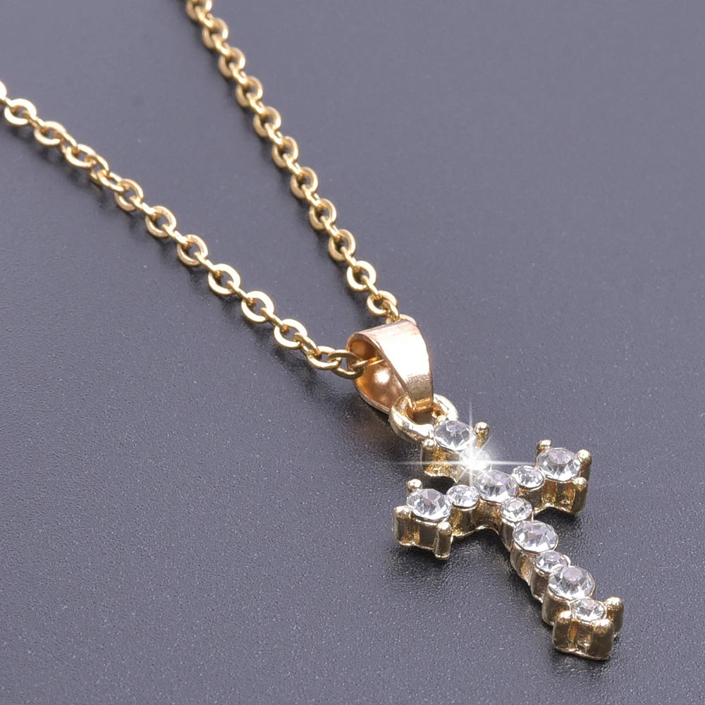 Cross Charm Necklace Crystal Pendant Necklaces For Women Men Accessories Rhinestone Christ Crosses Choker Gift Fashion Jewelry