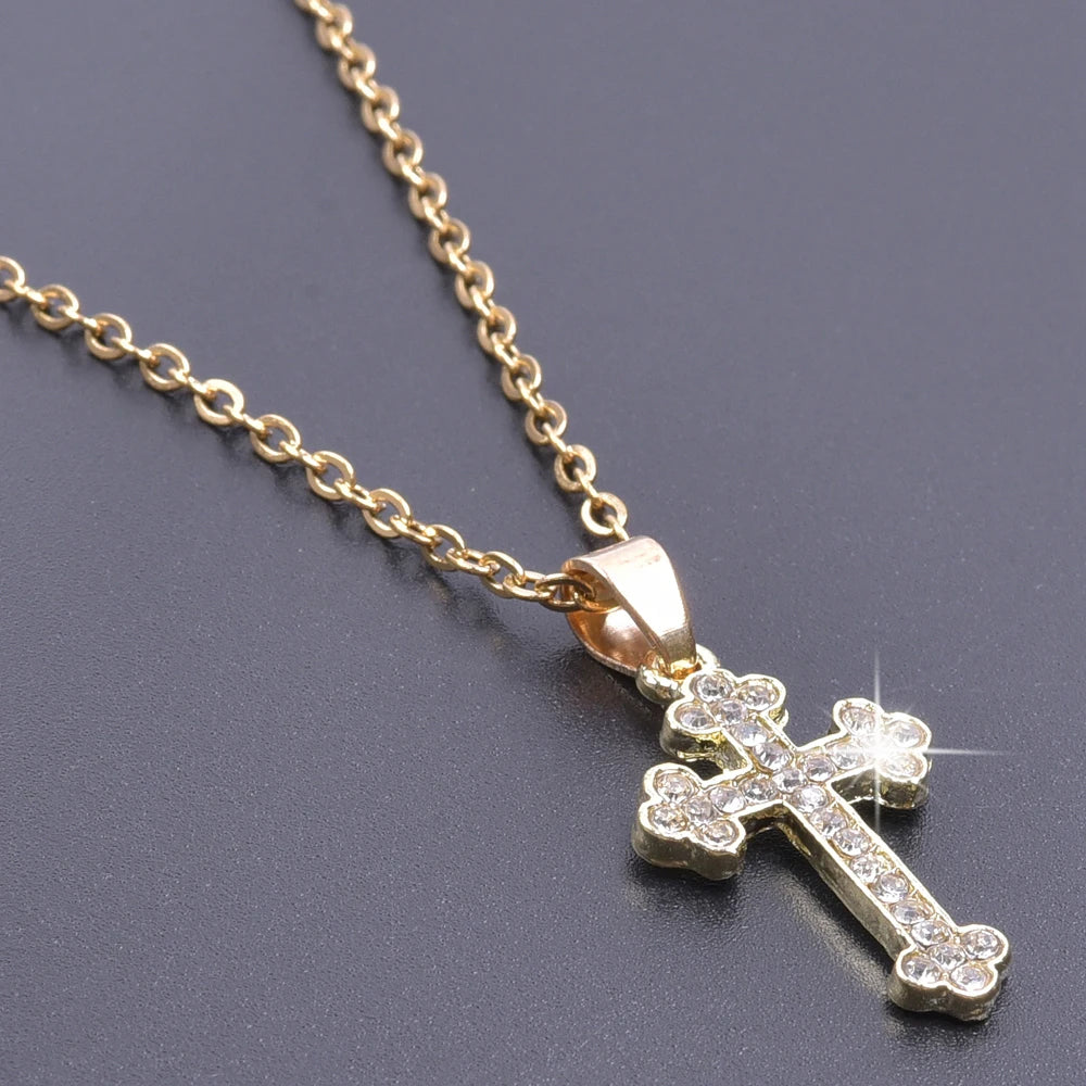 Cross Charm Necklace Crystal Pendant Necklaces For Women Men Accessories Rhinestone Christ Crosses Choker Gift Fashion Jewelry