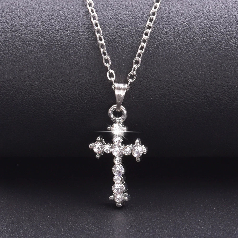 Cross Charm Necklace Crystal Pendant Necklaces For Women Men Accessories Rhinestone Christ Crosses Choker Gift Fashion Jewelry