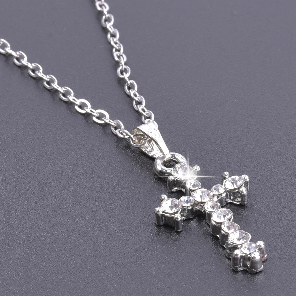Cross Charm Necklace Crystal Pendant Necklaces For Women Men Accessories Rhinestone Christ Crosses Choker Gift Fashion Jewelry