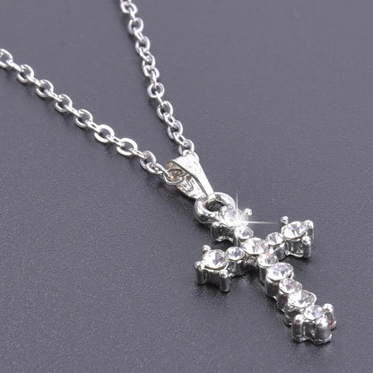 Cross Charm Necklace Crystal Pendant Necklaces For Women Men Accessories Rhinestone Christ Crosses Choker Gift Fashion Jewelry